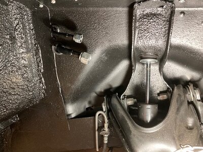 AC Wheel Well Conections.jpg