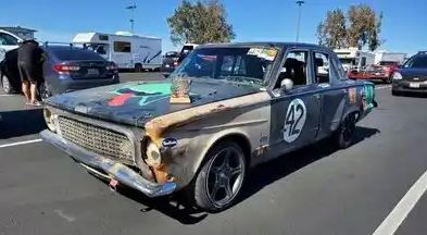 blown340 63 Valiant at Thunderhill 22 - 1.JPG